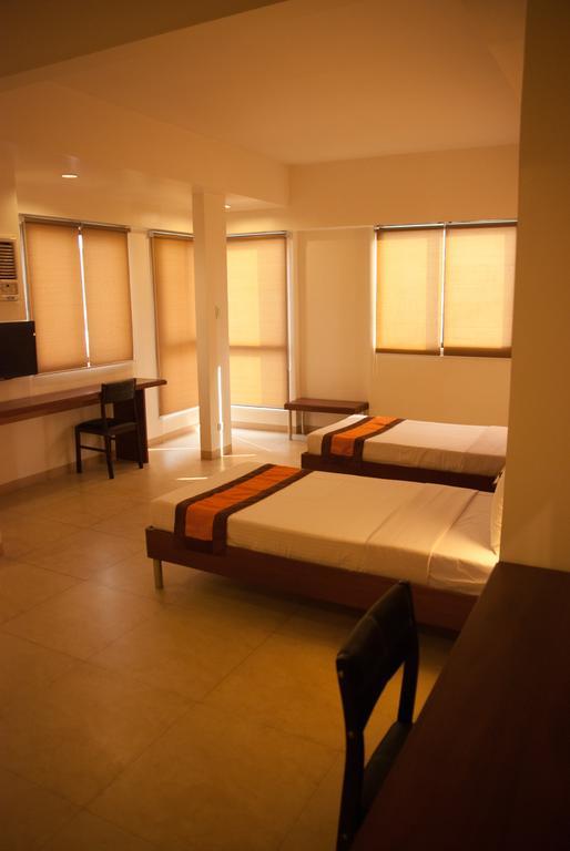 M Suites Hotel Makati City Oda fotoğraf