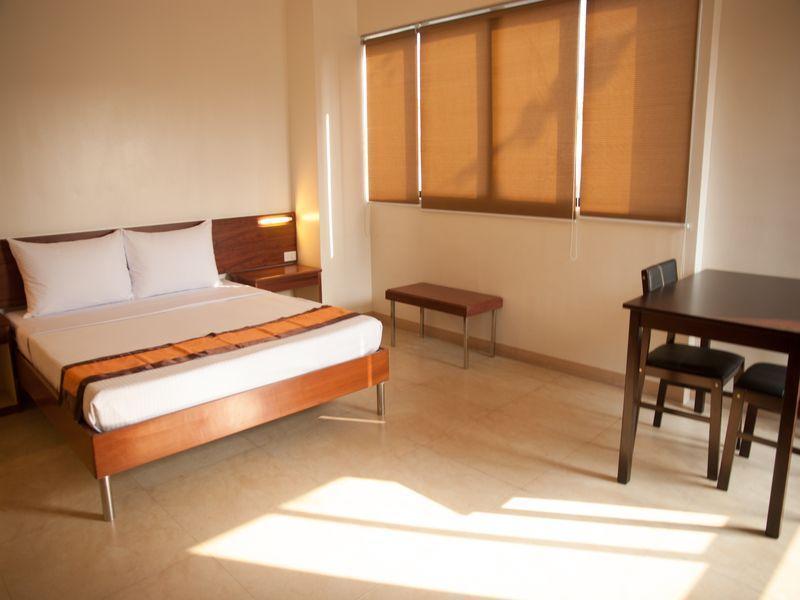 M Suites Hotel Makati City Dış mekan fotoğraf