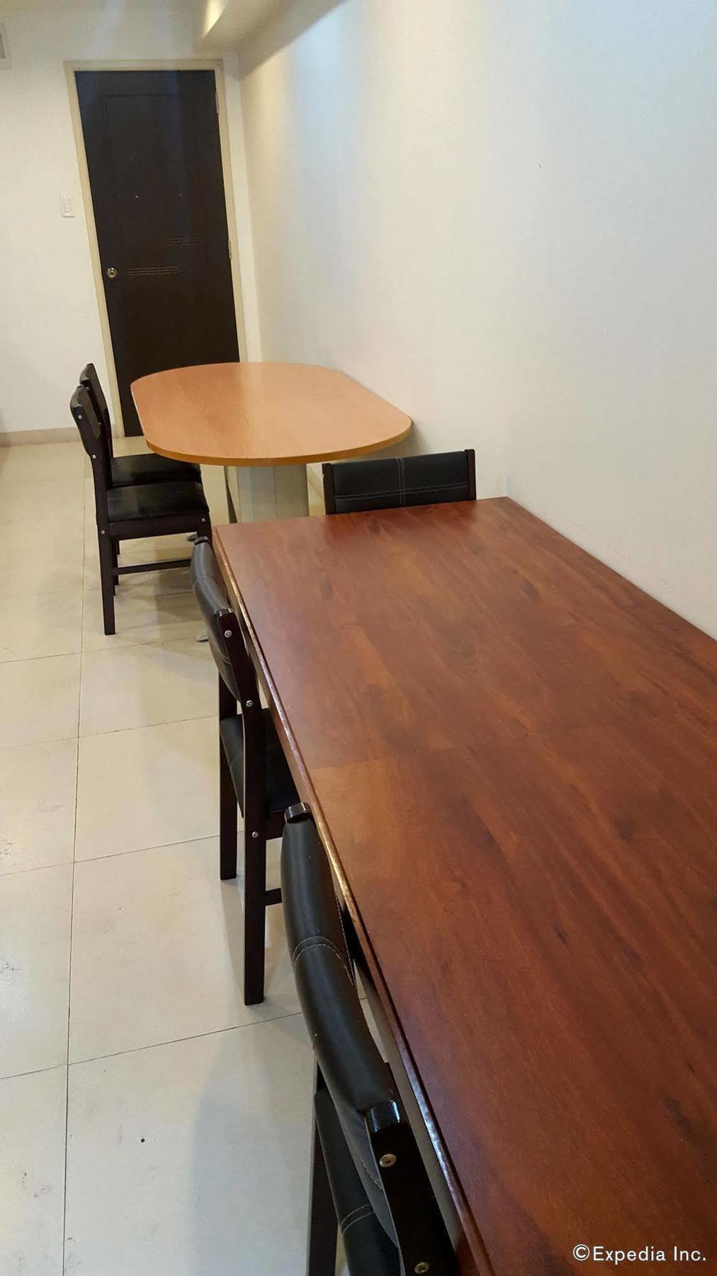 M Suites Hotel Makati City Dış mekan fotoğraf